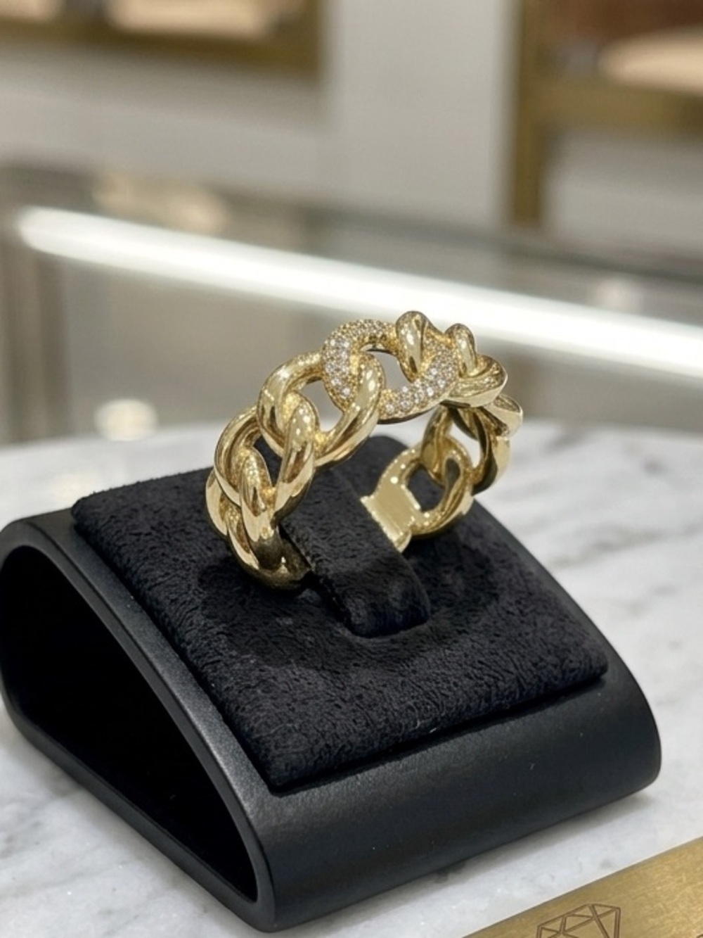 Gold Chain Link Ring with Pavé Center